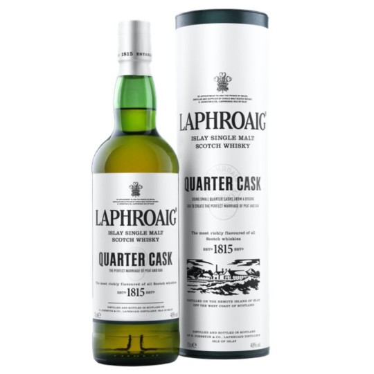 Лафройг Quarter Cask 0.7 л. – Islay Single Malt Scotch Whisky с торфен дим, кокос, банан и ванилия