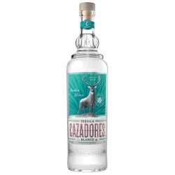  Текила Касадорес Бланко / Tequila Cazadores Blanco 0.7 л.