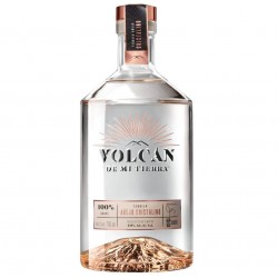  Текила Волкан Де Ми Тера Аниехо Кристалино / Tequila Volcan De Mi Tierra Anejo Cristalino 0.7 л.
